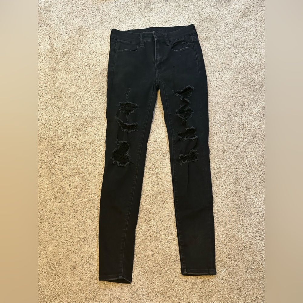 Ripped skinny jeans